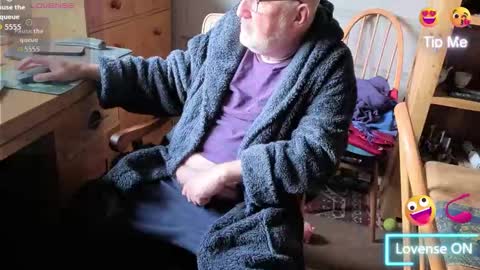 Adam online show from 09/27/25, 08:41