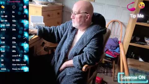 Adam online show from 10/08/25, 08:01