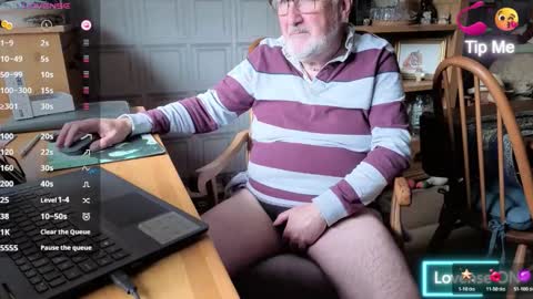 Adam online show from 10/18/25, 01:34