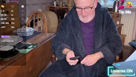 Adam online show from 11/07/25, 07:30