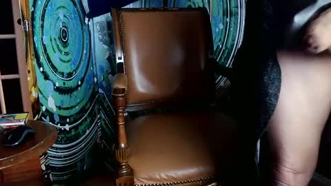 hungnsexy  online show from 01/11/25, 08:00