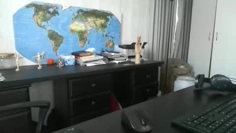 femdomsubby online show from 12/04/24, 08:45