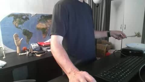 femdomsubby online show from 12/14/24, 12:23