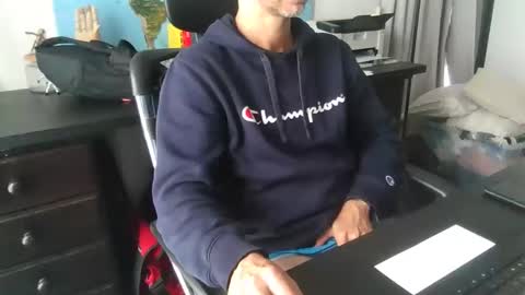 femdomsubby online show from 11/11/25, 11:49