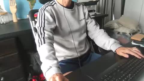 femdomsubby online show from 11/13/25, 09:36