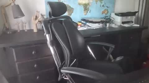 femdomsubby online show from 04/05/26, 07:16