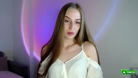Femke online show from 10/19/25, 12:50