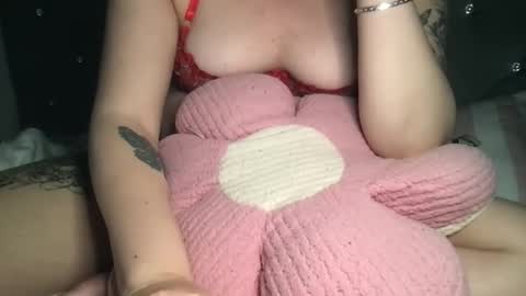     online show from 11/08/25, 07:52