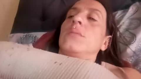 Alejandra online show from 10/04/25, 09:13