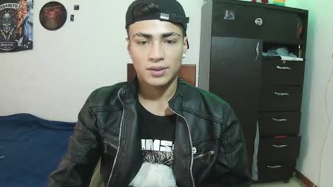 Snapshot of fenix_hardcock chatting on 06/13/26, 04:27 Christian online show from 06/13/26, 04:27