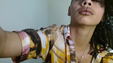 Fenix online show from 04/16/26, 08:31