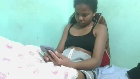 fenou122745 online show from 11/28/25, 08:11