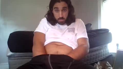 Snapshot of feralgbass chatting on 09/10/25, 07:25 feral online show from 09/10/25, 07:25