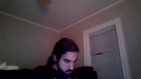 Snapshot of feralgbass chatting on 09/25/25, 05:44 feral online show from 09/25/25, 05:44