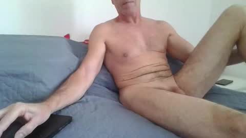 Snapshot of fergi1999 chatting on 10/18/25, 08:15 fergi1999 online show from 10/18/25, 08:15