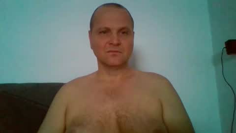 Snapshot of ferkooo111 chatting on 12/17/25, 03:45 Dorotheo online show from 12/17/25, 03:45