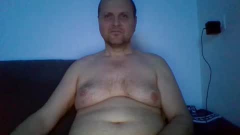 Snapshot of ferkooo111 chatting on 02/27/26, 05:18 Dorotheo online show from 02/27/26, 05:18