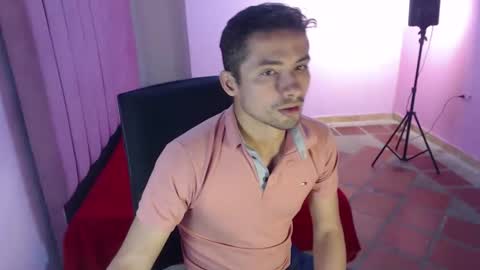 fermingomez1 online show from 02/02/26, 07:34