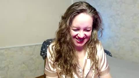 Snapshot of fern_lust chatting on 05/11/26, 06:19 fern_lust online show from 05/11/26, 06:19