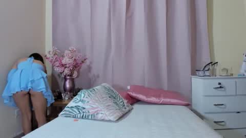 fernanda_151 online show from 02/09/26, 01:53