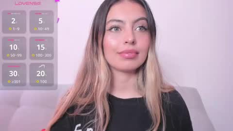 Snapshot of fernanda_aaa chatting on 05/11/26, 02:45 fernanda online show from 05/11/26, 02:45