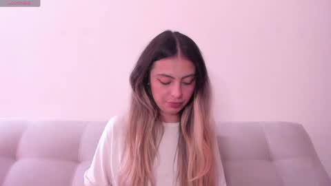 fernanda  online show from 06/03/26, 04:45