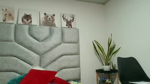 fernanda_hot_swee online show from 04/28/26, 02:00