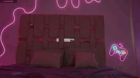 fernanda_thail_ online show from 02/19/26, 07:32