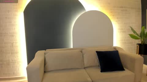 FER  online show from 11/13/25, 10:47