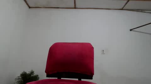 fernandez_latinblack online show from 12/04/24, 11:46