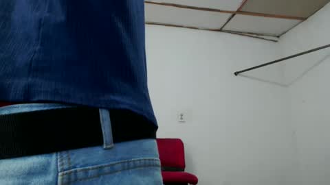 fernandez_latinblack online show from 01/30/25, 04:37