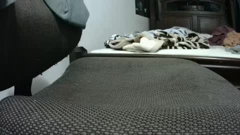 fescarf1991 online show from 09/28/25, 12:16