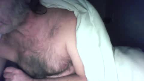 Snapshot of feyo123 chatting on 12/31/24, 11:49 Beachmancan online show from 12/31/24, 11:49