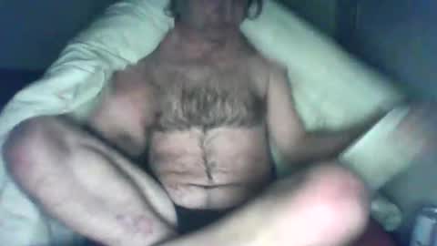 Snapshot of feyo123 chatting on 02/08/25, 02:15 Beachmancan online show from 02/08/25, 02:15