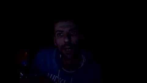 Raised in 90s online show from 12/15/25, 02:38