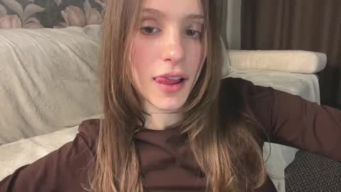 Lisa online show from 04/25/26, 01:41