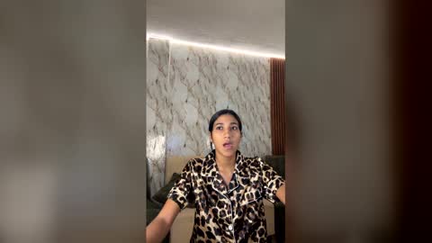 Freyja  online show from 02/11/26, 09:53