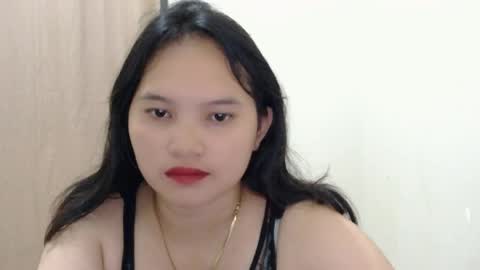fhwilloughbyxx online show from 06/02/26, 12:40