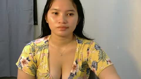 fhwilloughbyxx online show from 07/03/26, 10:54