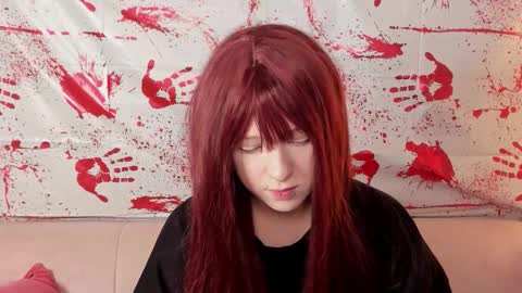 Snapshot of fiamoory chatting on 10/25/25, 02:08 fiamoory online show from 10/25/25, 02:08