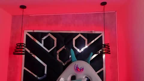   online show from 01/21/25, 12:07