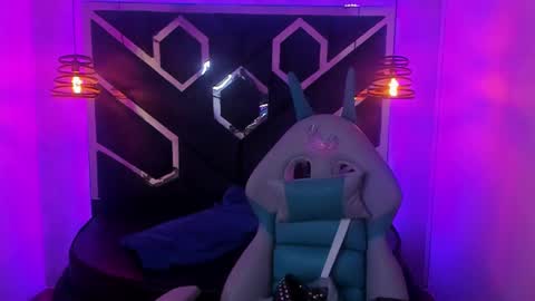   online show from 01/25/25, 12:05