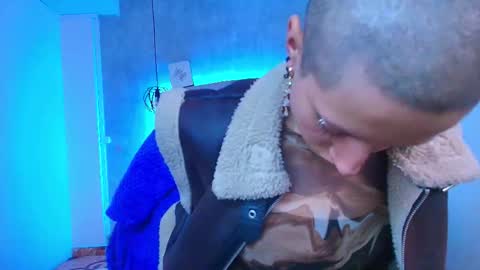   online show from 10/09/25, 11:52