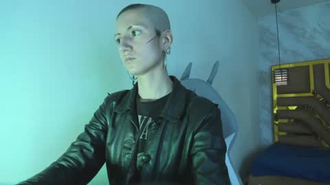   online show from 03/28/26, 03:33