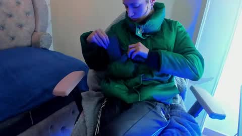   online show from 04/19/26, 11:53