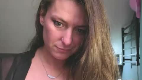 4 give me father  online show from 04/14/26, 04:51