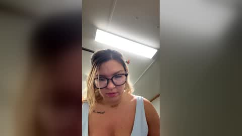 fieryfantasy online show from 04/29/26, 04:16