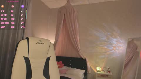 Filla online show from 11/20/25, 03:39