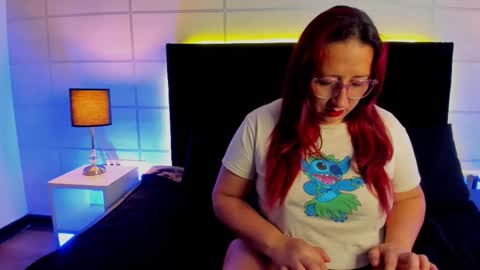 Luciana online show from 10/12/25, 04:11