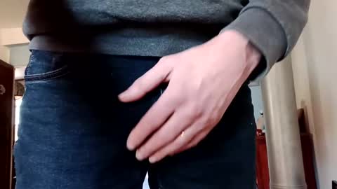 Snapshot of fifi010203 chatting on 01/12/25, 09:40 fifi010203 online show from 01/12/25, 09:40